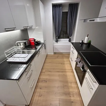 شقة Jasminkas Host 3 - Stadtwohnung Mit Kueche & Gratis Parkplatz سانت غالن