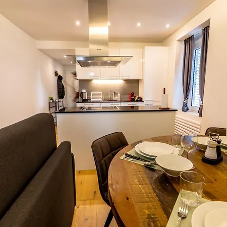 Apartamento Jasminkas Host 3 - Stadtwohnung Mit Kueche & Gratis Parkplatz St. Gallen